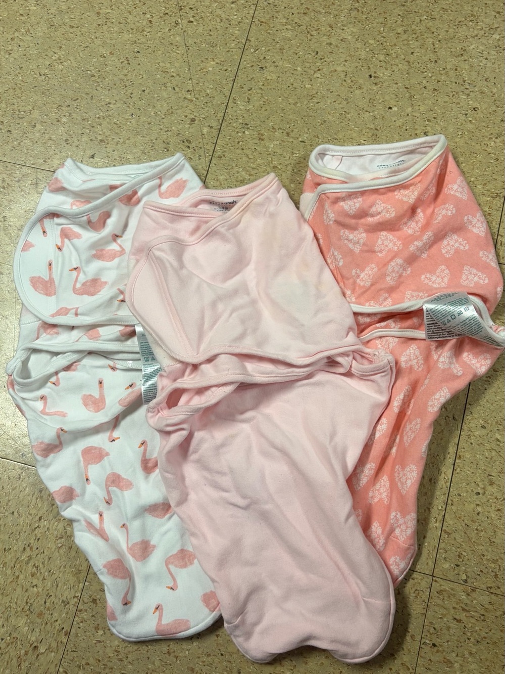Aden + Anais Essential Wrap Swaddle Zip Bottom Girl Pink Swan 0-3M Pack of 3